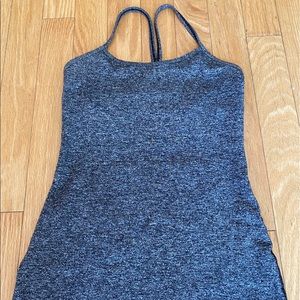 Lululemon power Y tank (no padding)
